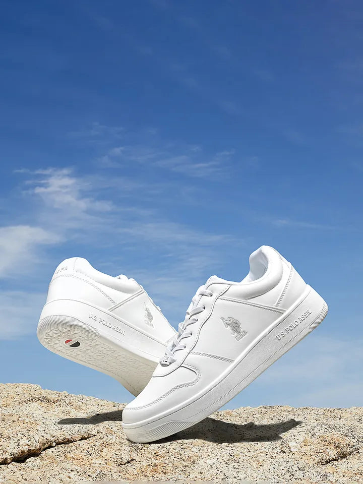 U.S.Polo Assn Men Round Toe Crest Sneakers