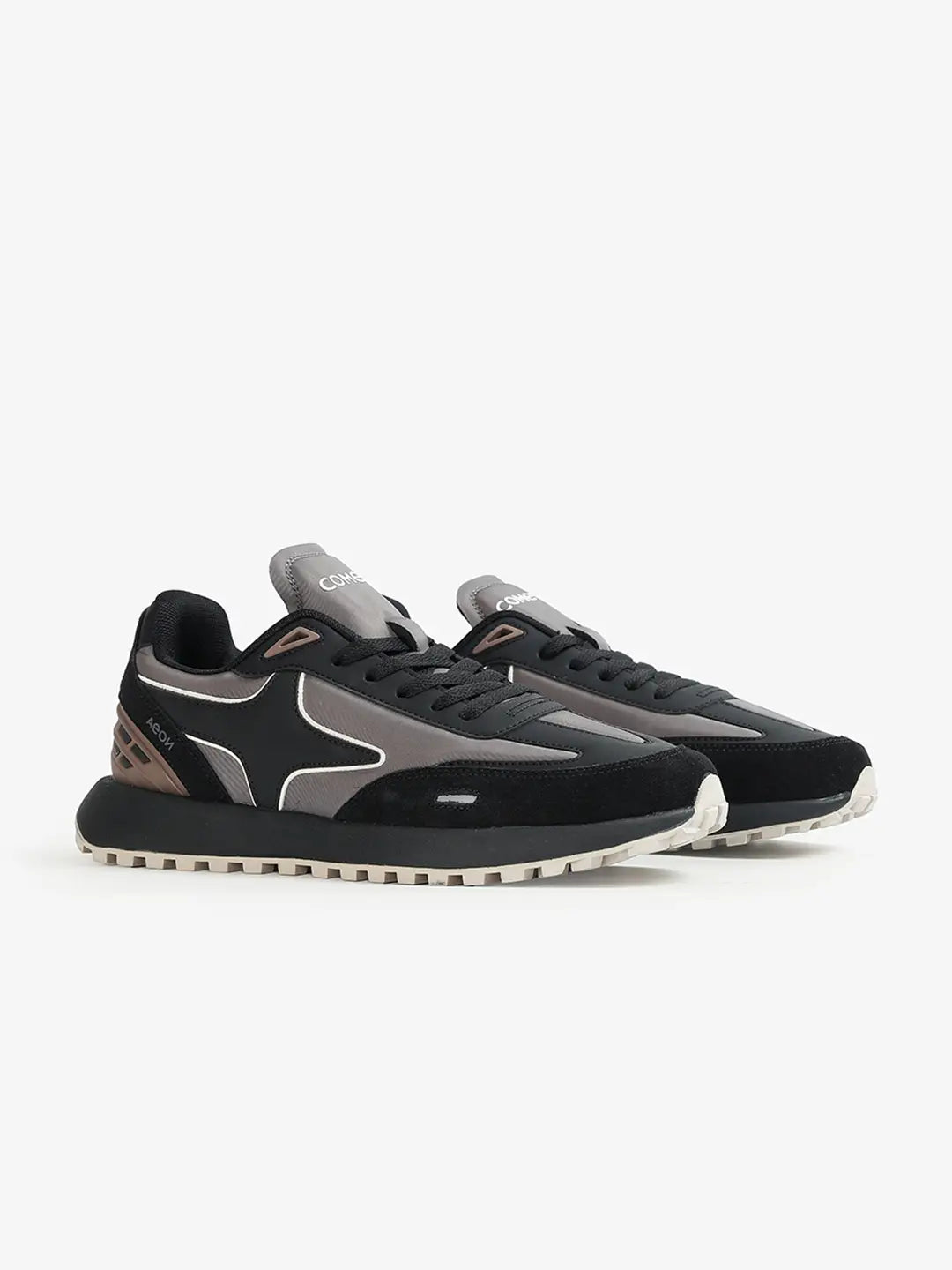Comet Unisex Aeon v2 Eclipse Sneakers